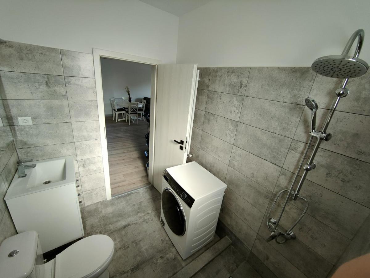 2 Rooms Apartment I Love Tea Bukarest Exterior foto